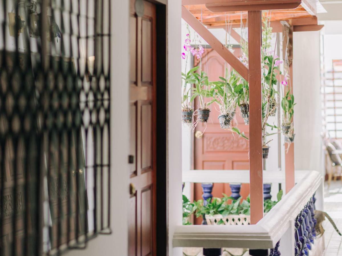 Rendezvous Oldtown Chiangmai Maison d'hôtes Chiang Mai